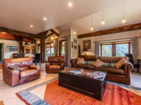 Spacieuse Ferme 6 Chambres aux Gets, 17 Pers, 4 SDB, Balcon, Wi-Fi, Parking Privé, Navette Hiver - FR-1-671-118 Les Gets
